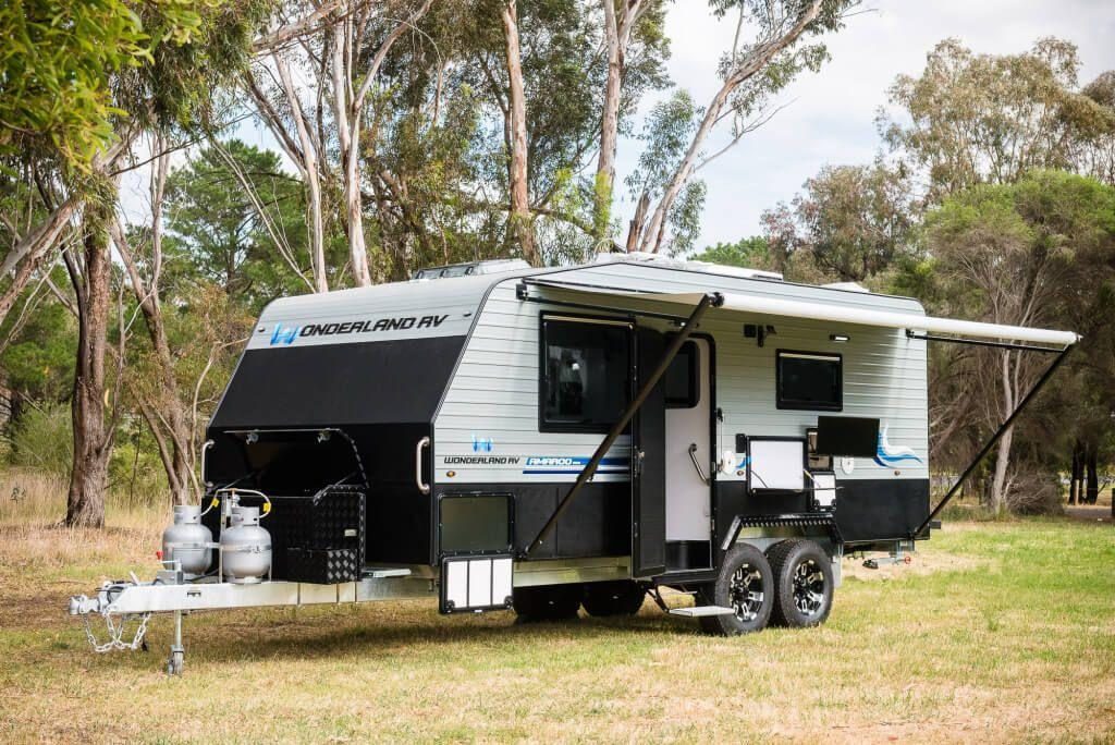 Food trailer production
